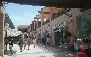 CENTRO COMERCIAL LA ZENIA BULEVAR